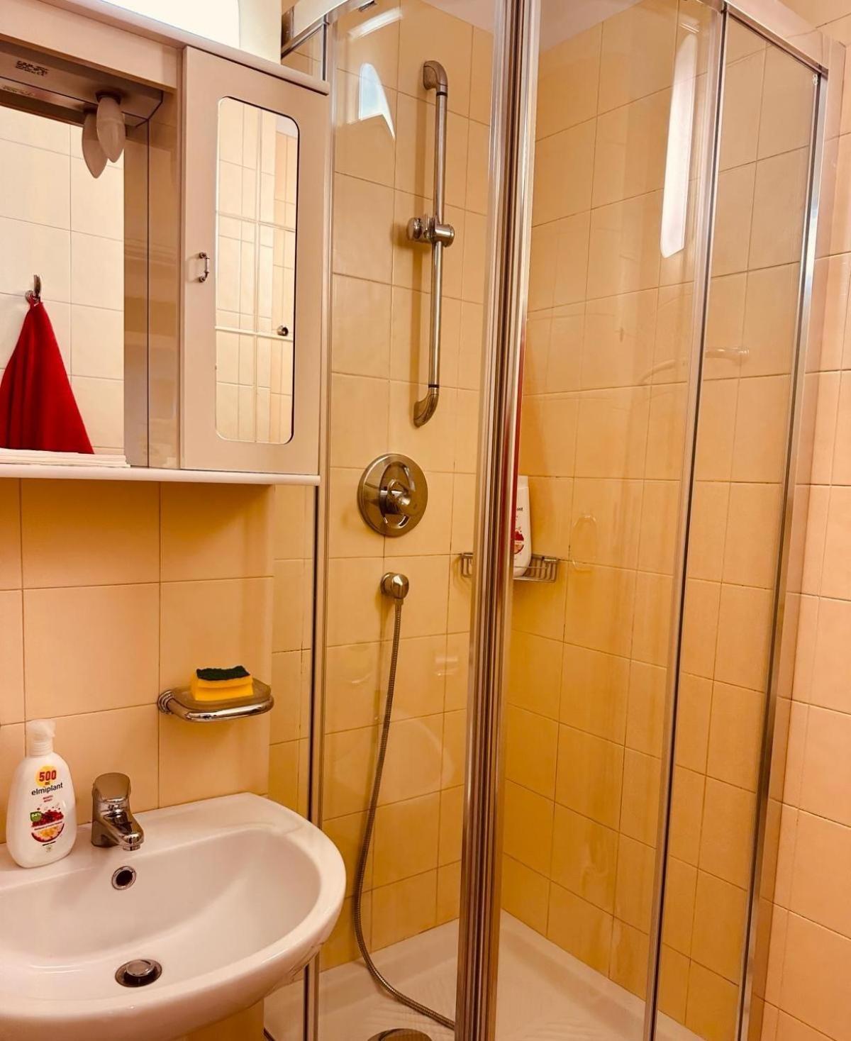 Top Home Residence Unirii Center بوخارست المظهر الخارجي الصورة