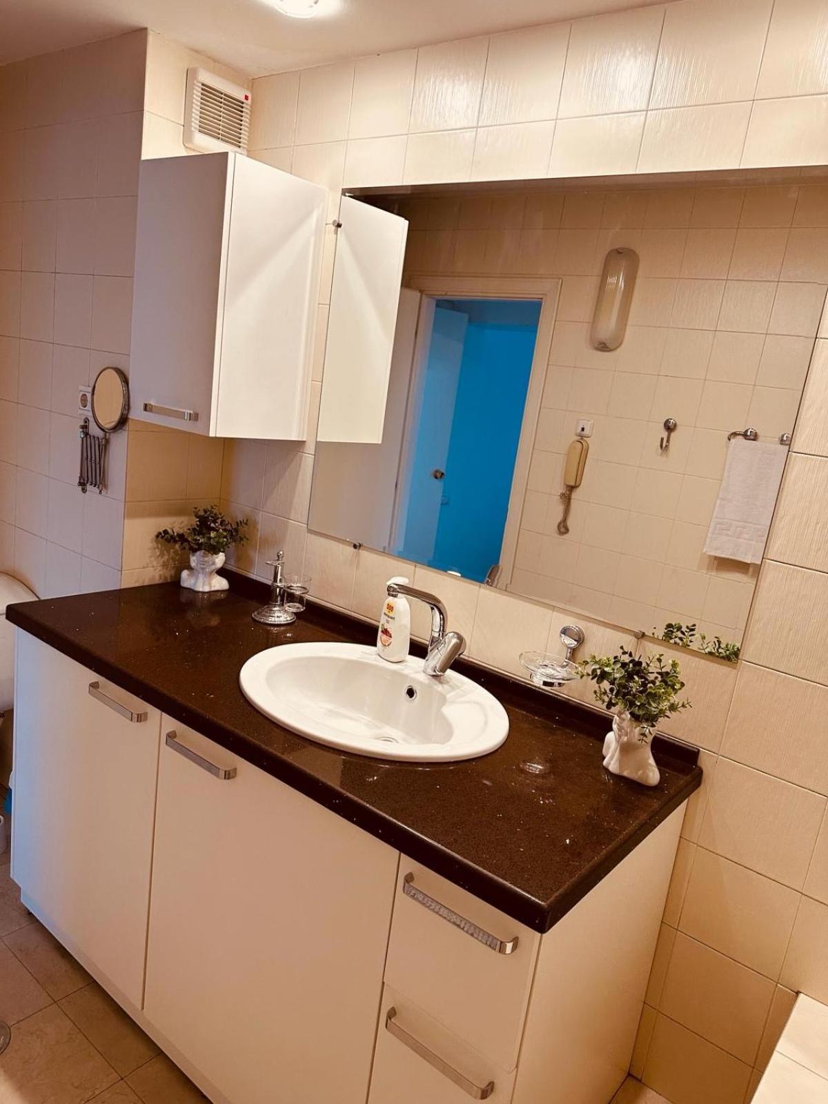 Top Home Residence Unirii Center بوخارست المظهر الخارجي الصورة